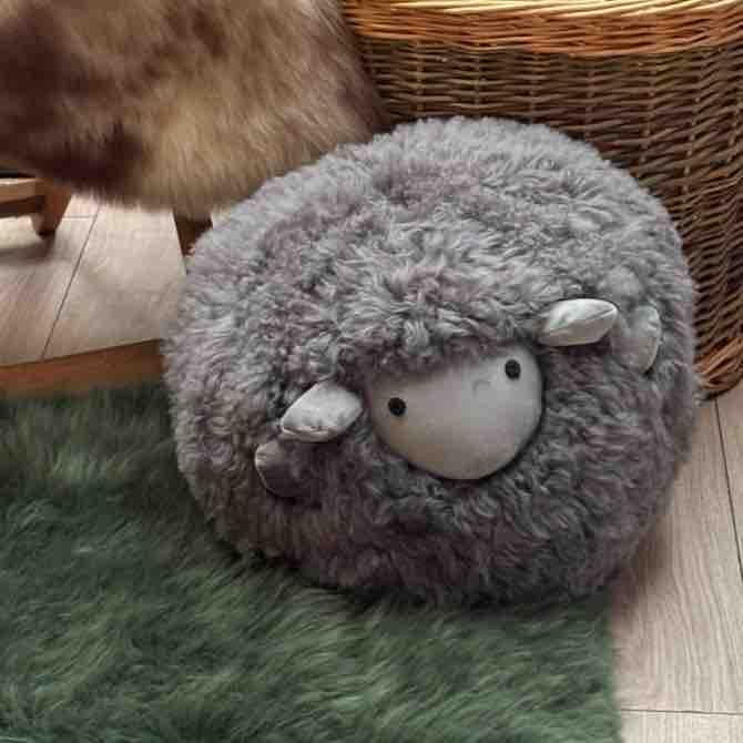 Shearling Sheepkin Lamb  Stool